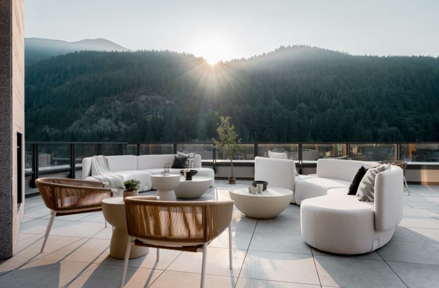 Luxury outdoor furniture