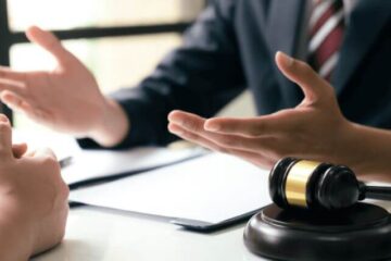 Hiring a Litigation Lawyer for Civil Cases