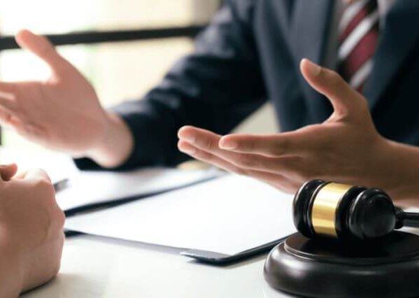 Hiring a Litigation Lawyer for Civil Cases